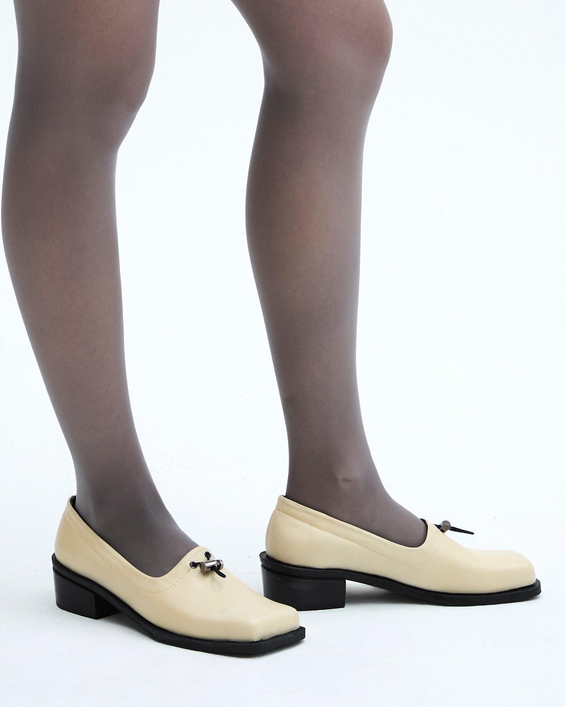 Zapato #1 hueso